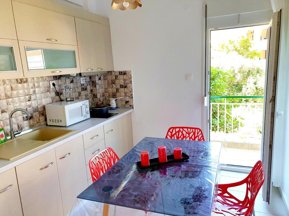 Cozy & Cool Apartment N1 30M From Sea Nea Kallikrateia Extérieur photo